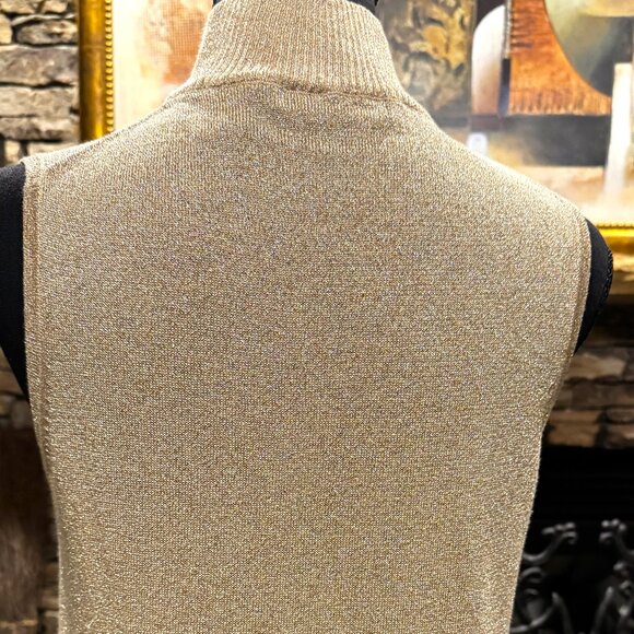 Liz Claiborne 2 piece Gold Sweater with beautifully cut shell and pear. Size med - Picture 5 of 8